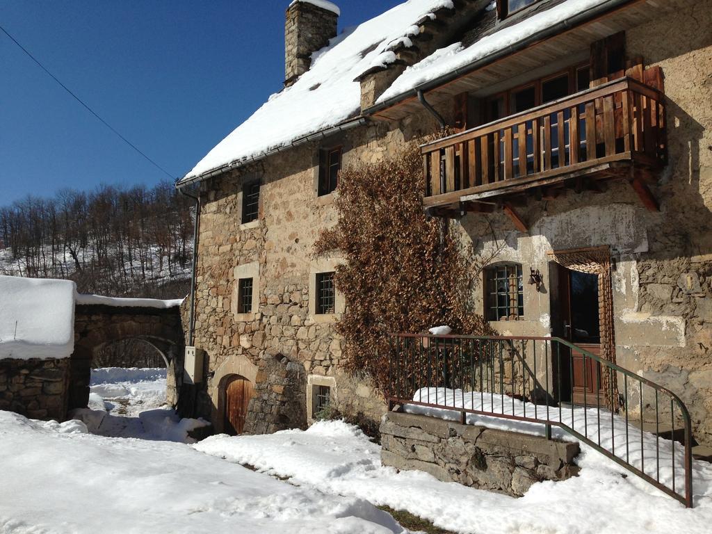 Bed and Breakfast Au Fil Des Saisons Les Cotes de Corps Exterior foto